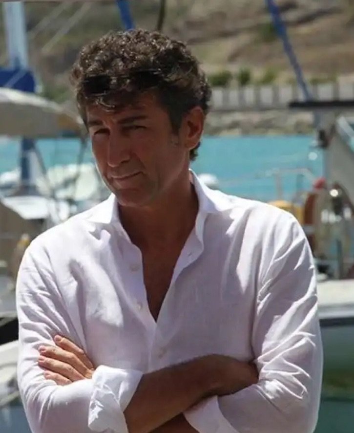 L’Uomo-Ombra: Andrea Pignataro ricchissimo e sconosciuto